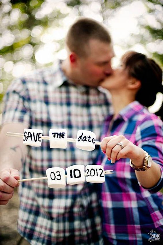50 Fall Save The Date Engagement Photo Ideas Page 3 Hi Miss Puff 50-fall-save-the-date-engagement-photo-ideas-page-3-hi-miss-puff