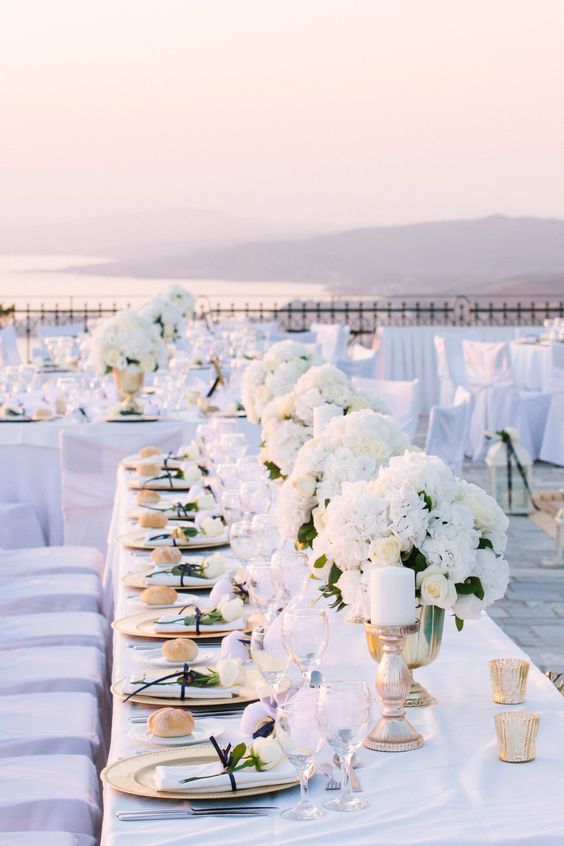 http://www.himisspuff.com/wp-content/uploads/2016/10/greek-white-wedding-reception.jpg
