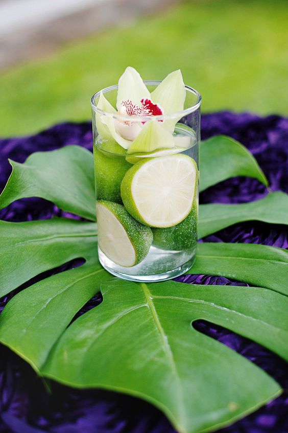 50 Green Tropical Leaves Wedding Ideas – Page 8 – Hi Miss Puff