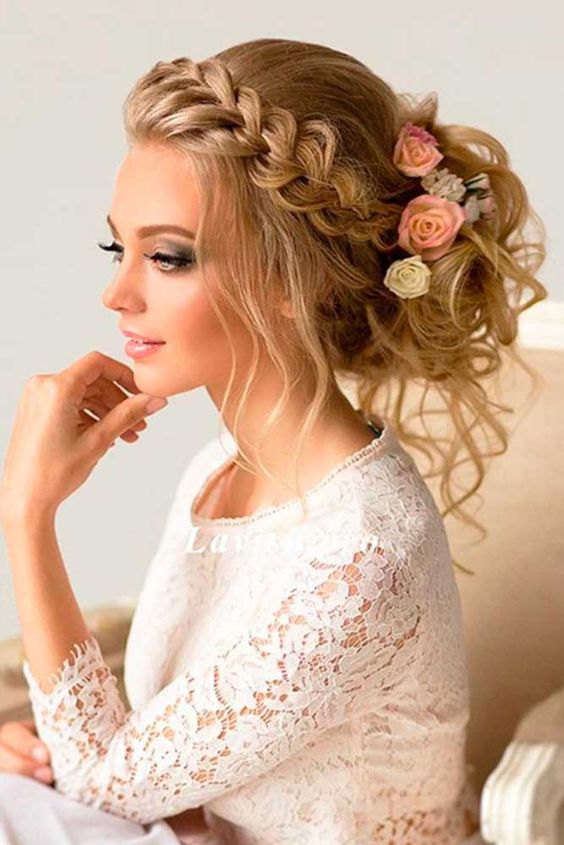 45 Most Romantic Wedding Hairstyles For Long Hair – Page 4 