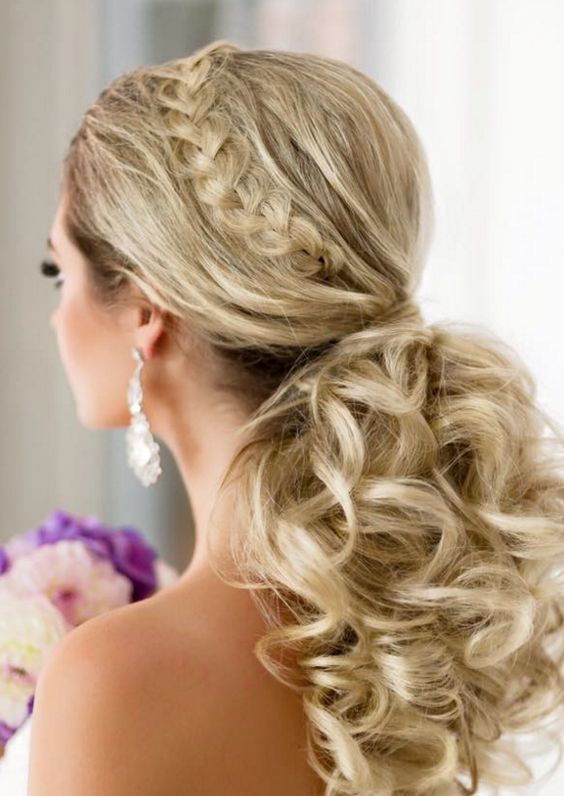 Elstile long wedding hairstyle idea