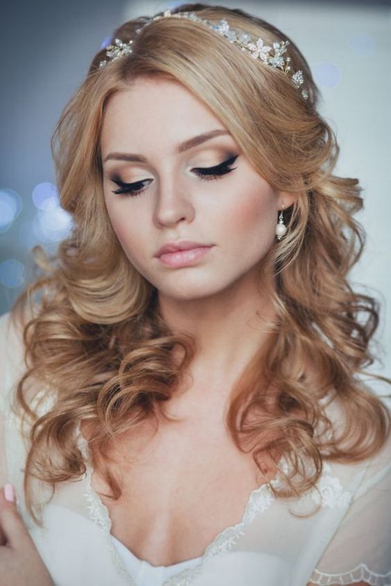 long down wedding hairstyle from Enzebridal