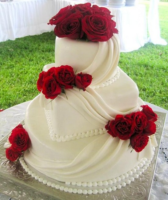 red and white wedding cake picture