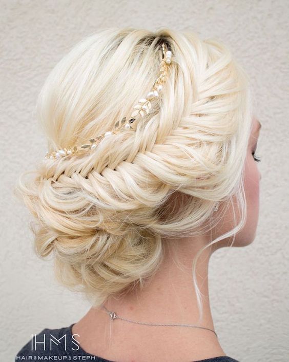 Stylish wedding hairstyle idea via Hair & Makeup by Steph