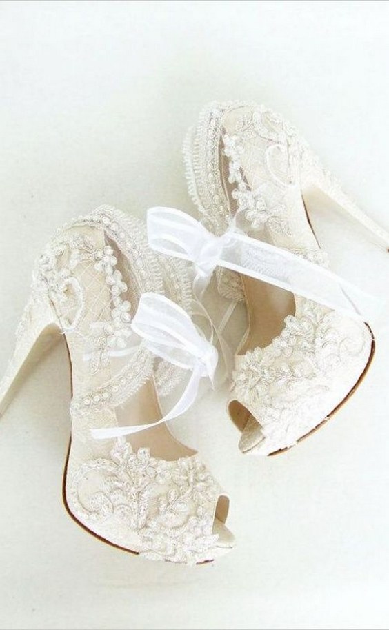 ivory lace wedding shoes