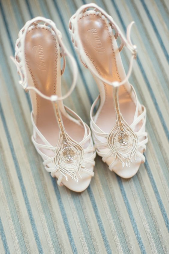 vintage wedding shoes by Emmy London