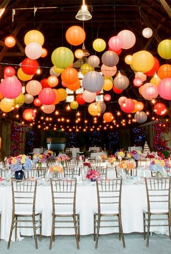 pastel autumn wedding decor ideas with paper lantern