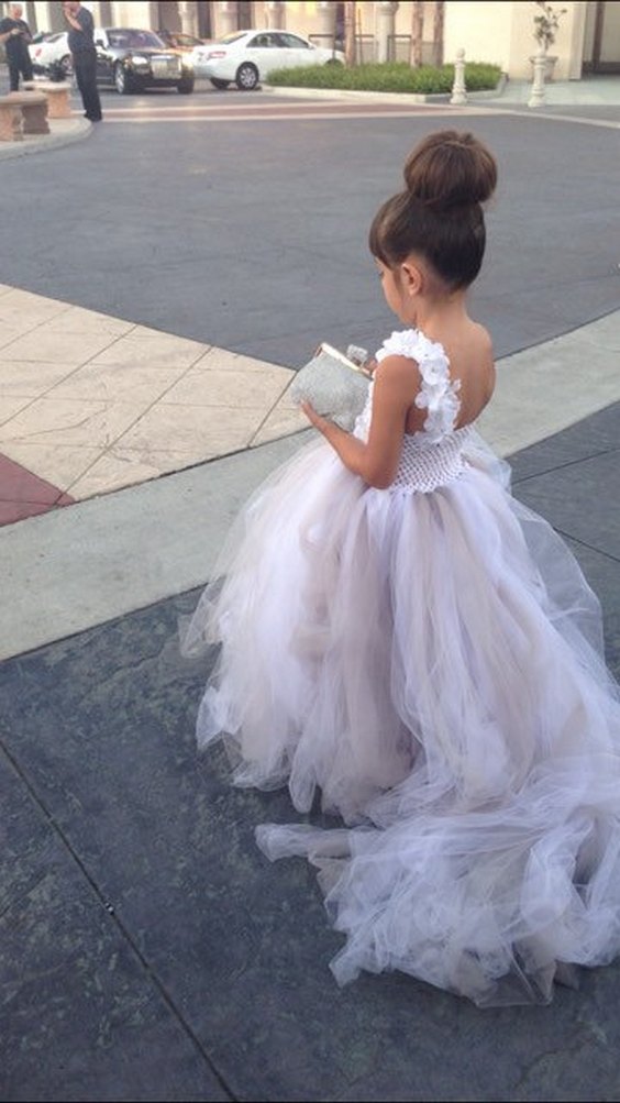 Flower girl dresses and hairstyles 15