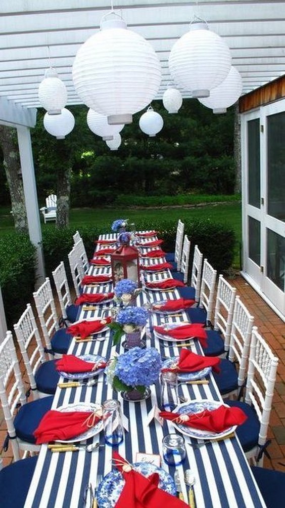 Fourth of July party wedding table decor