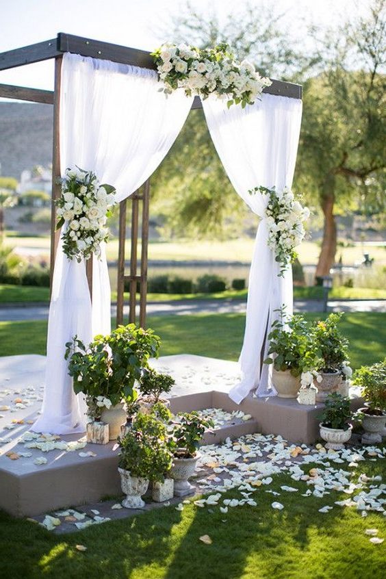 romantic outdoor wedding backdrop