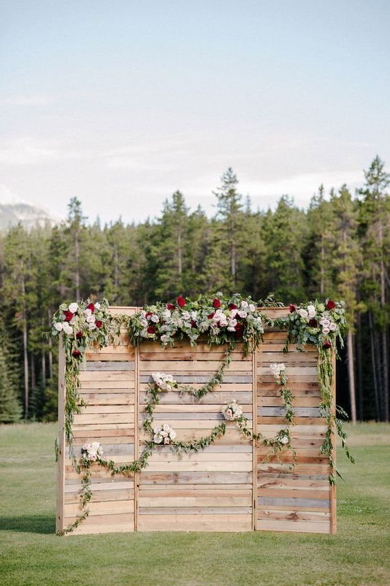 rustic country wedding backdrop