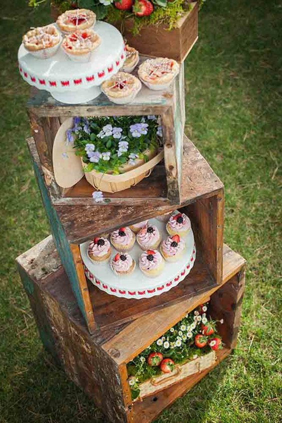countryl wedding dessert table ideas