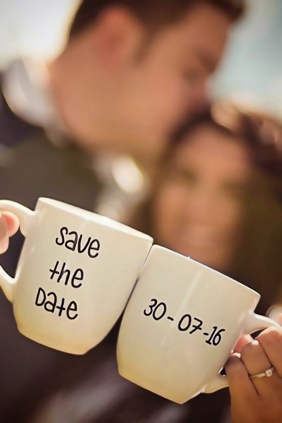 Fall Engagement Photo &  Save The Date Ideas 31