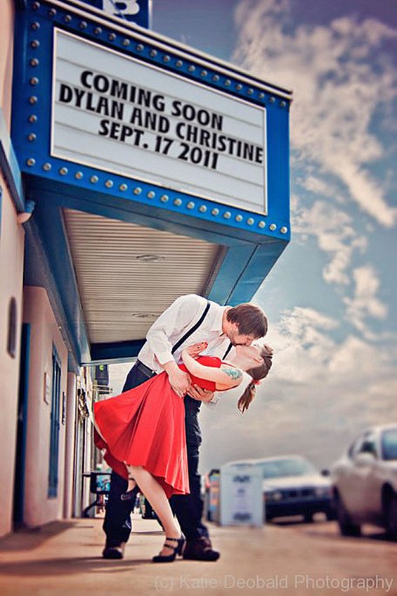 Fall Engagement Photo &  Save The Date Ideas 36