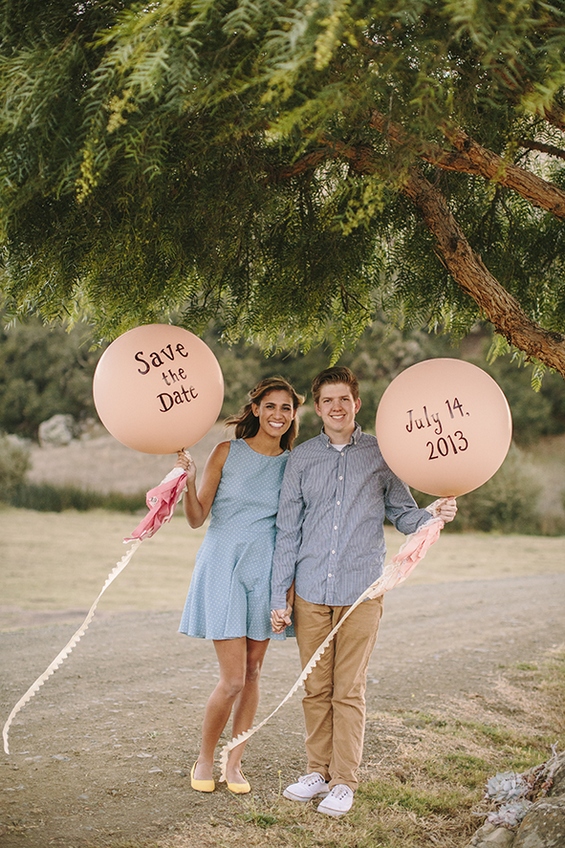 Fall Engagement Photo &  Save The Date Ideas 44