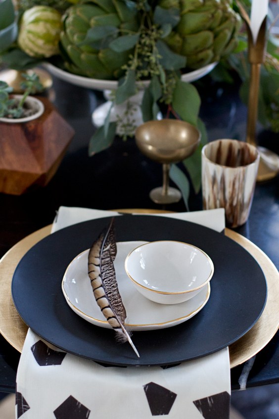 navy and gold tablescape ideas