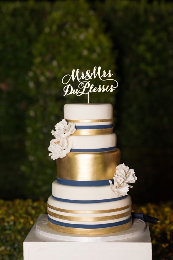 navy gold wedding cake
