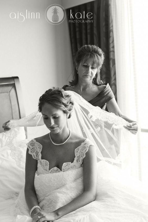50 Family Wedding Photo Ideas & Poses {Bridal Must Do ...