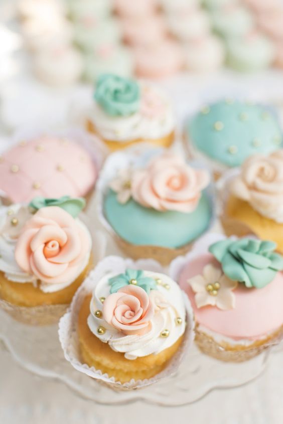 peach and mint mini wedding cake