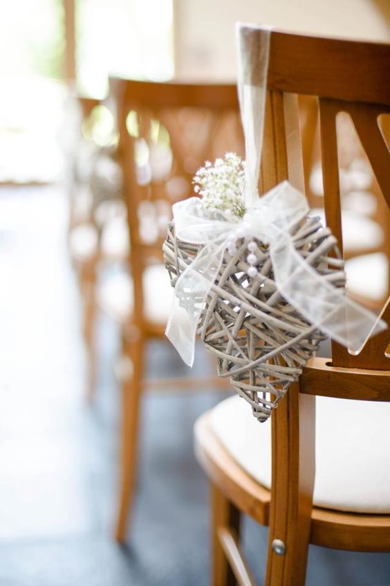 55 Gorgeous Ways to Decorate Your Wedding Chairs – Page 4 – Hi Miss Puff