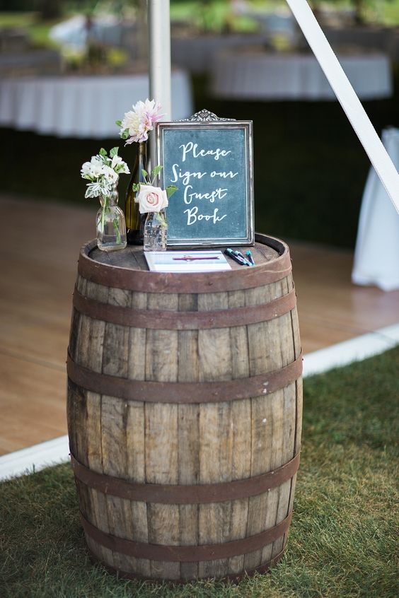 60 Rustic Country Wine Barrel Wedding Ideas – Page 3 – Hi Miss Puff