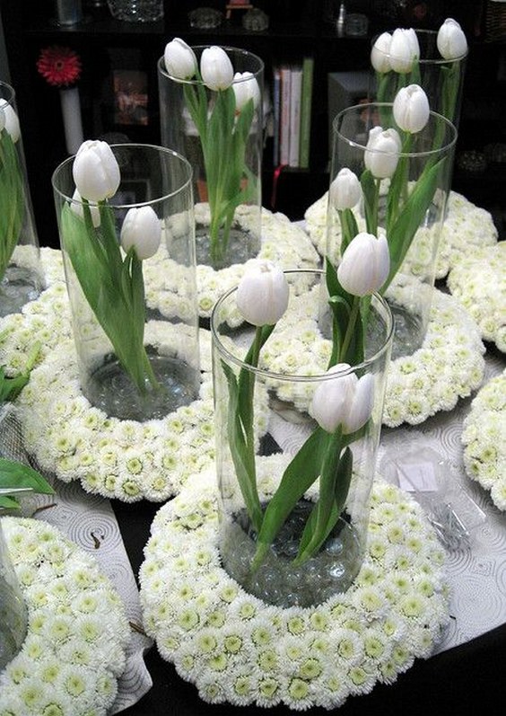 white tulip wedding centerpiece idea