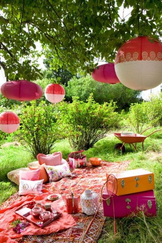 50 Romantic Outdoor Picnic Wedding Ideas – Page 4 – Hi Miss Puff