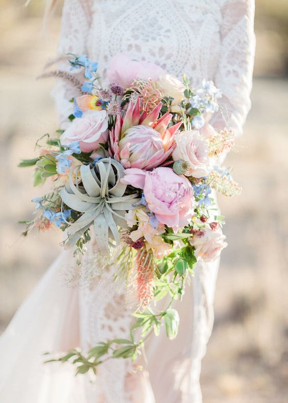 Desert Bloom Wedding Inspiration – photo by Jennifer Fujikawa