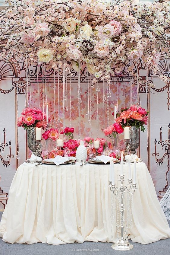 pink sweetheart table decor