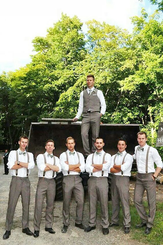 Country wedding groomsmen