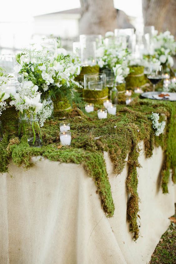 woodland moss wedding table decor