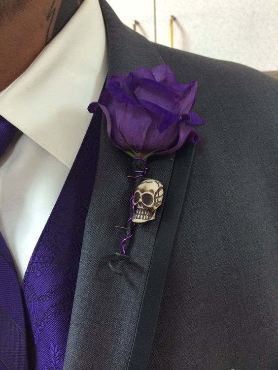 Skulls Wedding Ideas and Details 10