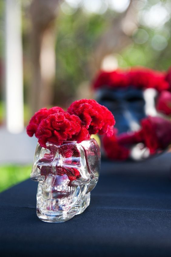 Skulls Wedding Ideas and Details 28