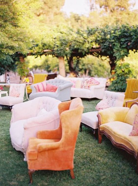 Outdoor Garden Wedding Decor Ideas 34