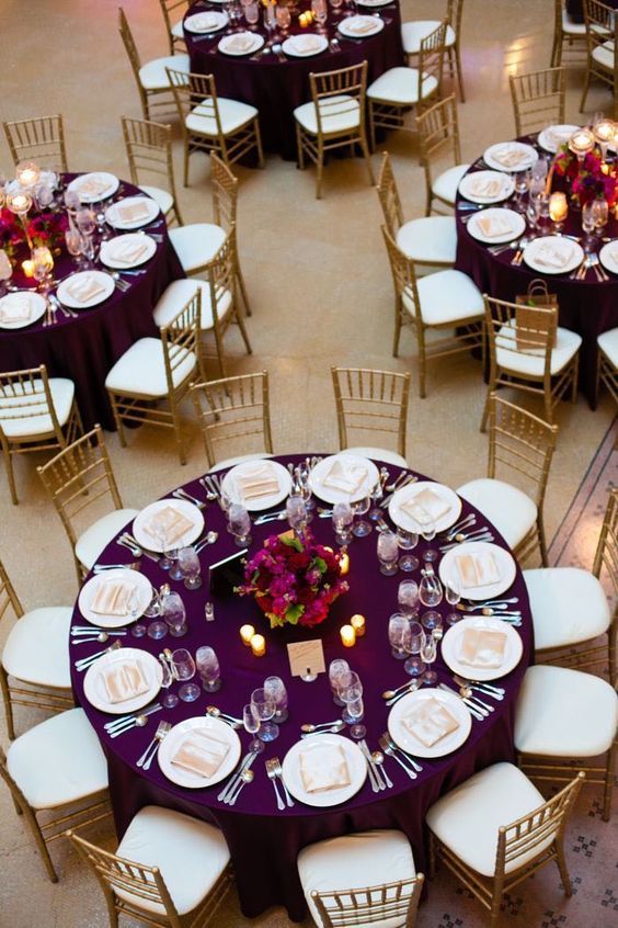 Round Wedding Table Decor Wedding Centerpiece Ideas 18