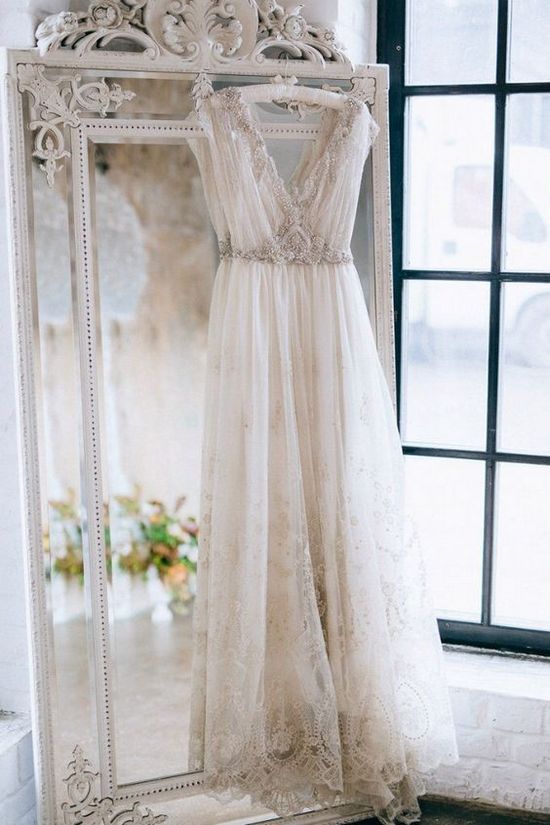 Hanging Wedding Dress Photo Ideas 16