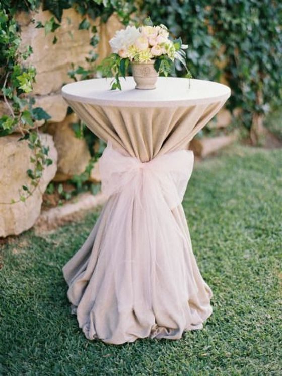 40 Incredible Ideas to Decorate Wedding Cocktail Tables