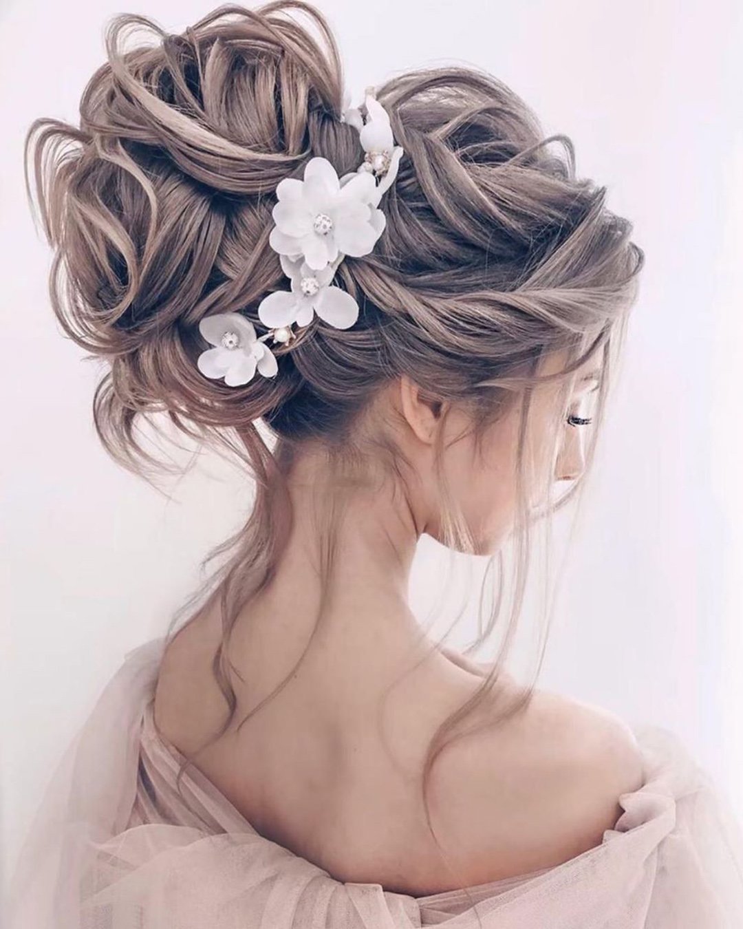EASY UPDO WEDDING HAIRSTYLE FOR LONG HAIR  Alex Gaboury