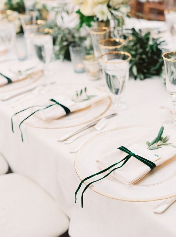 Emerald Green Wedding Ideas, Green White And Gold Table Setting