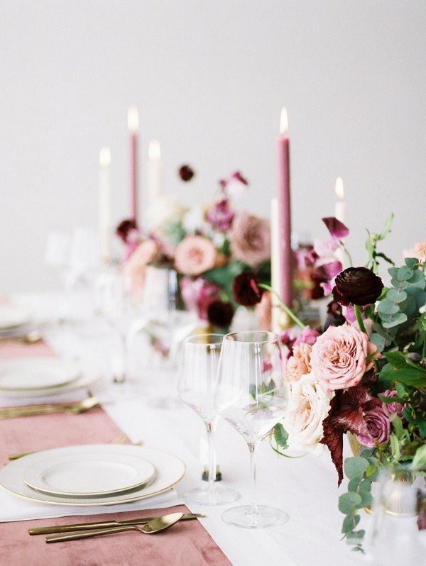 mauve shades of purple wedding table setting ideas