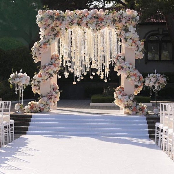 Wedding Arches and Backdrops from nebodecor 12