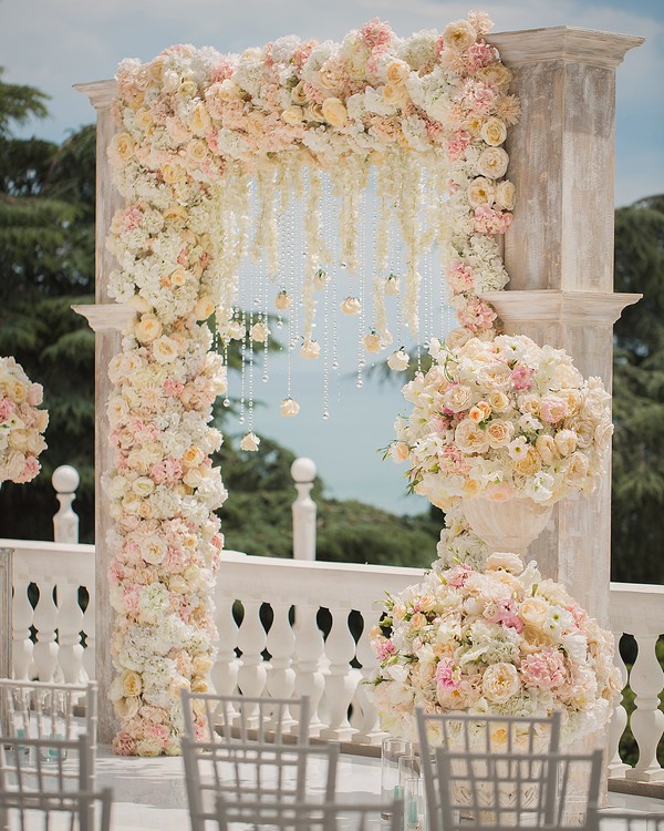 Wedding Arches and Backdrops from nebodecor 7