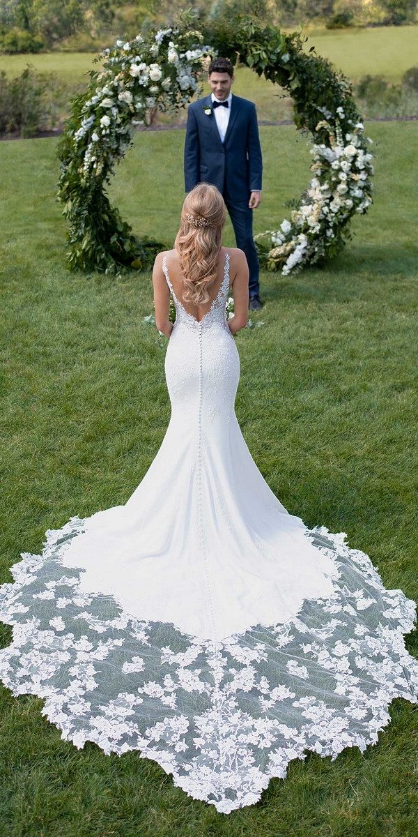 Botanical Lace Wedding Dress with Shaped Train by Martina Liana