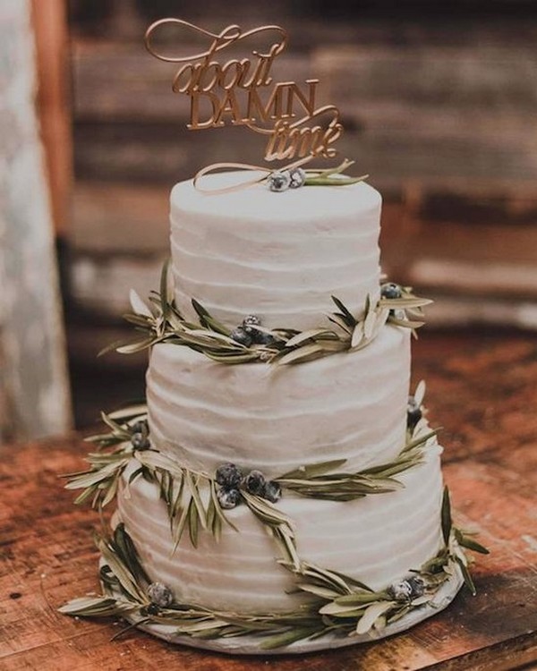 rustic buttercream wedding cake with greenery leaf 8