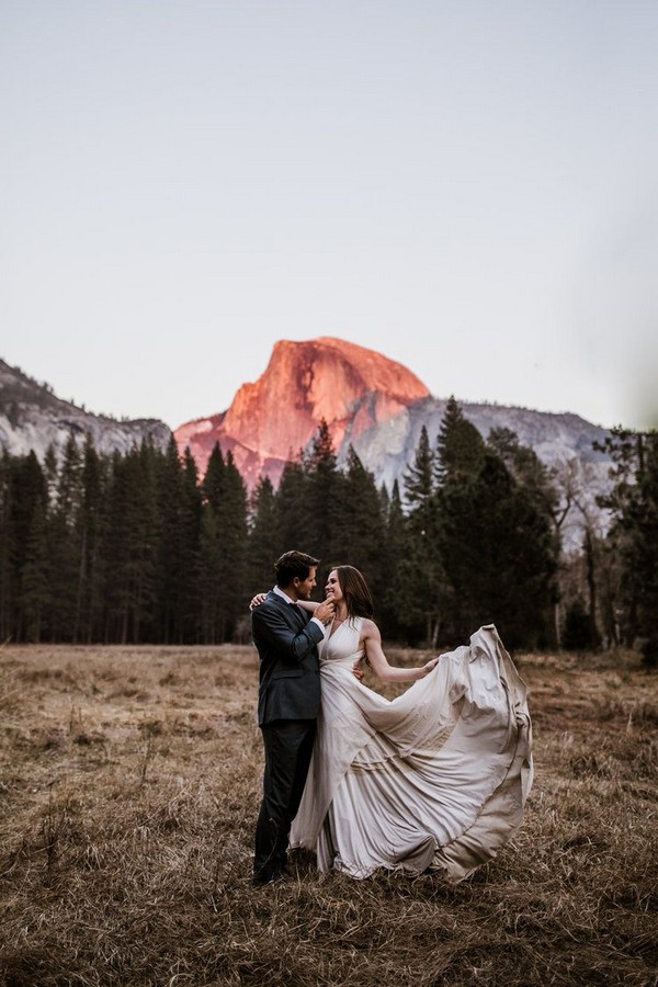 Mountain wedding photo ideas 10