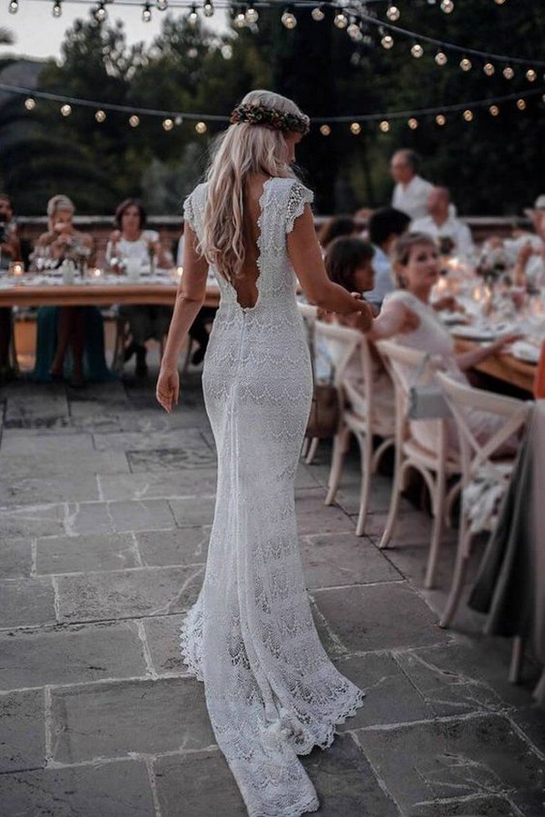 lace wedding dress with v back