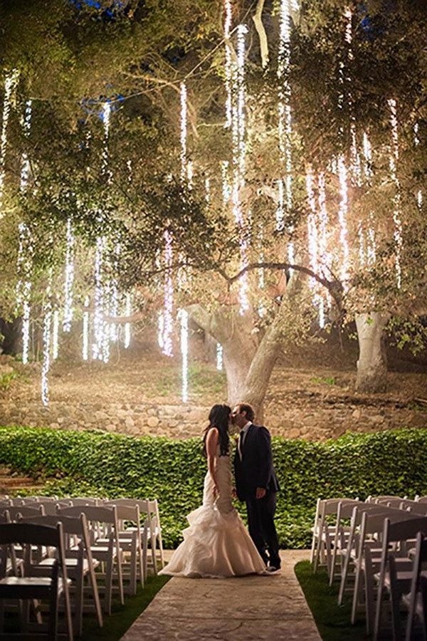 incredible night wedding photos that are a must shewanders