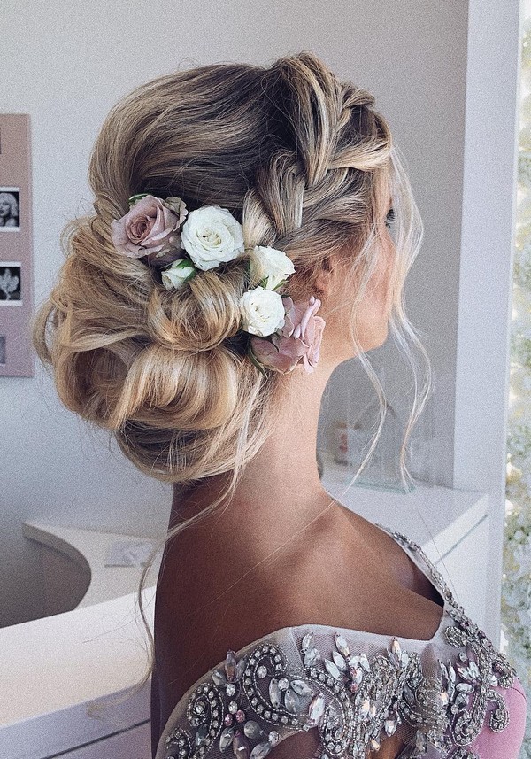 Messy updo wedding hairstyles for long hairtanya_ilyasevich_ 3