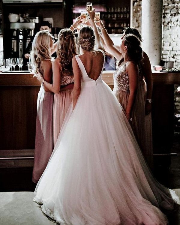 creative wedding photo with bridesmaids