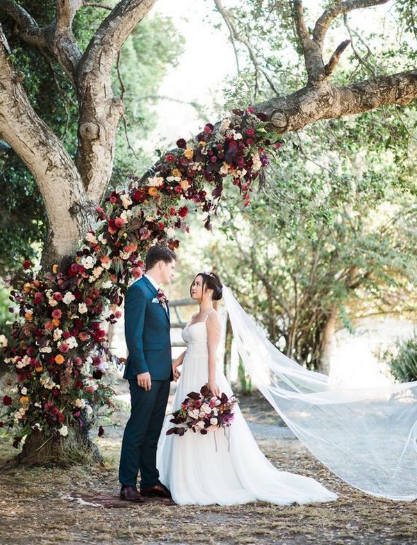 outdoor fall wedding arch ideas